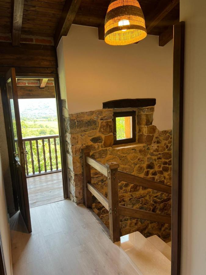 La Cabana De La Nina Beceña エクステリア 写真